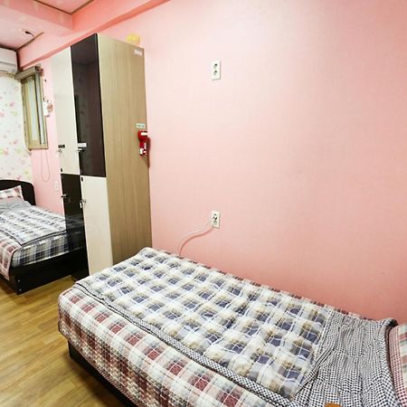 Funstay Inn Guesthouse Busan Bilik gambar